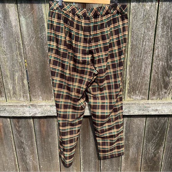 Joan Rivers Brown Plaid Fall Pants - Picture 2 of 8